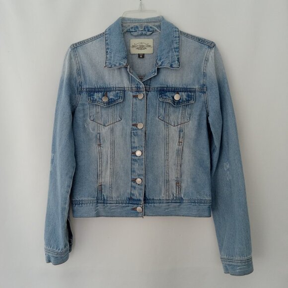 ASHLEY VINTAGE CHARM Faded Blue Denim Jean Jacket Womens Size Medium - Picture 1 of 8